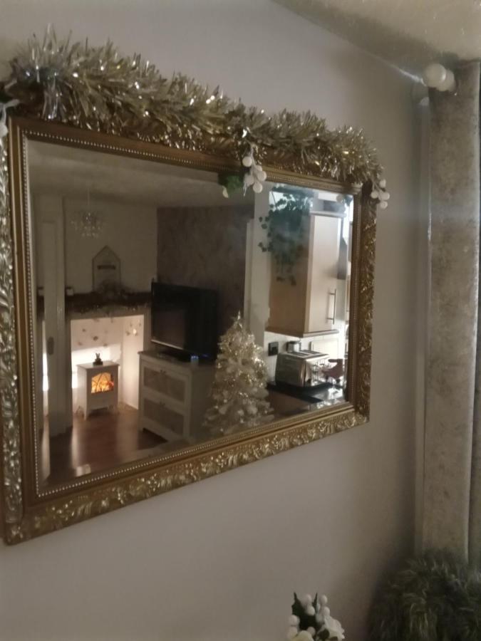 Havisham Studio Flat Rochester Me1 1Xz Strood Exterior photo